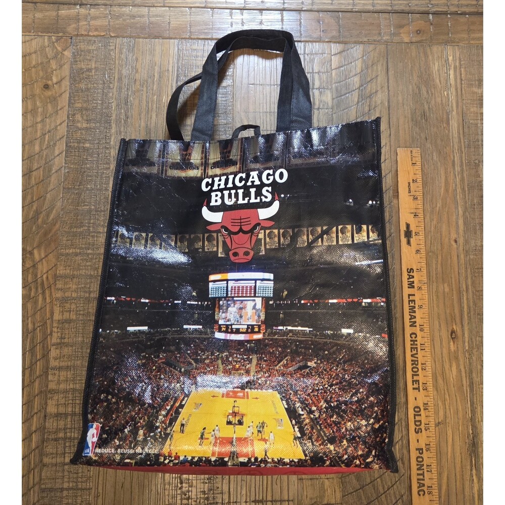 NEW 2012 2013 CHICAGO BULLS Folding Reusable TOTE BAG NBA